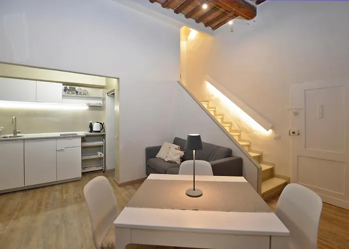 Casina Di Giada - Happy * سيينا